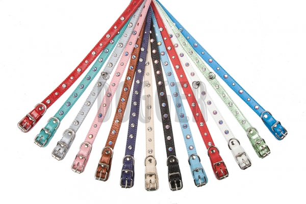 Collar 15 with Swarovski rhinestones