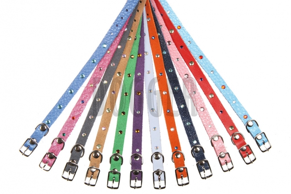 Collar 10 single colored with rhinestones